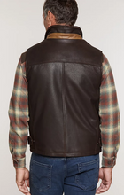 Load image into Gallery viewer, Traveler Leather Vest